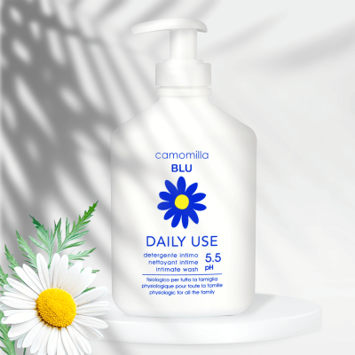 Camomilla Blu Daily Use Nettoyant Intime pH 5.5 | DERMO